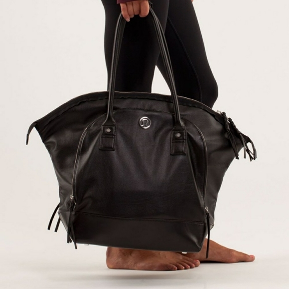 lululemon athletica Bags Lululemon Patent Leather Bag Purse Seven